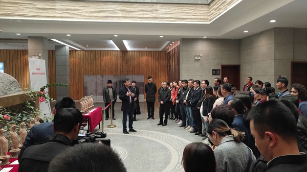 微信图片_20190327143709_副本.jpg